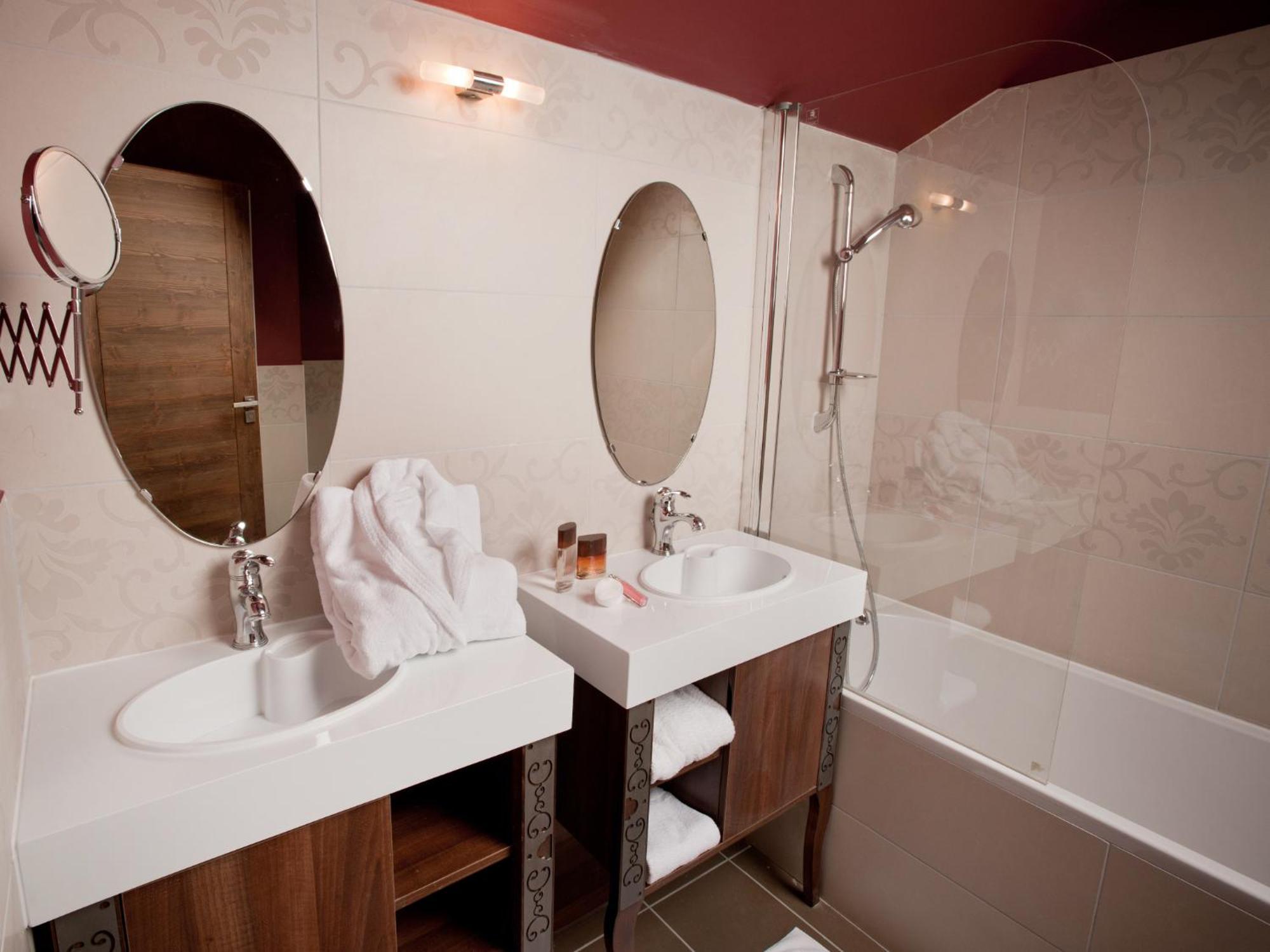 Le Hameau Du Kashmir Aparthotel Val Thorens Exteriör bild